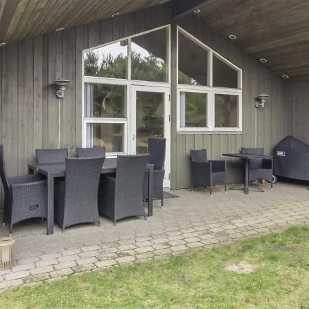 Erlinda - 3-1km From The Sea In Western Jutland By Interhome