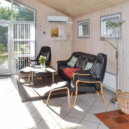 Erlinda - 3-1km From The Sea In Western Jutland By Interhome Bolilmark