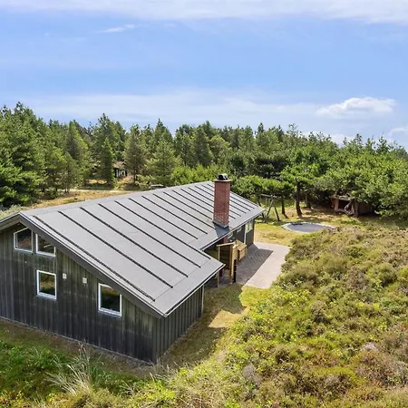 Erlinda - 3-1km From The Sea By Interhome