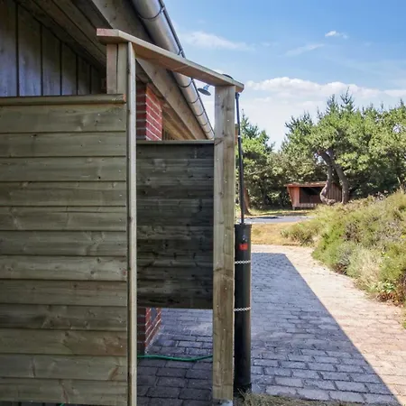 Nyaraló Erlinda - 3-1km From The Sea By Interhome *