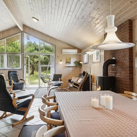 Erlinda - 3-1km From The Sea By Interhome *