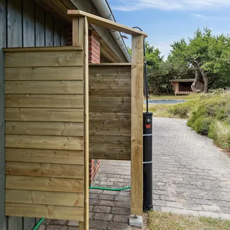 Erlinda - 3-1km From The Sea By Interhome *