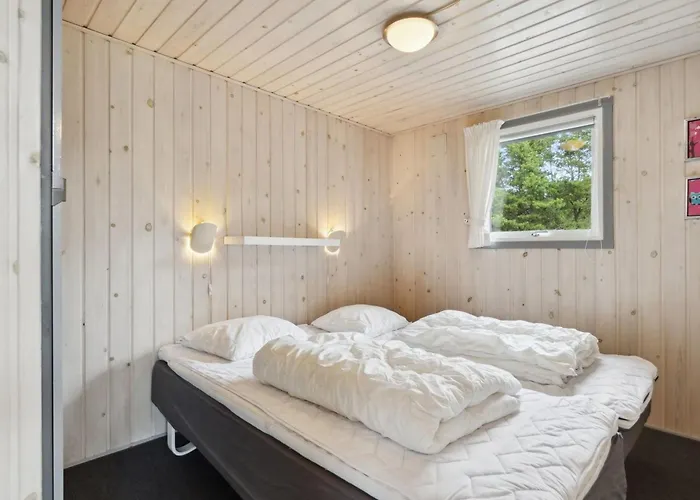 Erlinda - 3-1km From The Sea By Interhome *